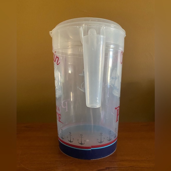 Live like a captain, party like a pirate plastic ice tea pitcher - Picture 2 of 9